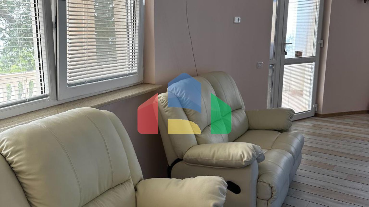 Трехэтажная вилла в итальянском стиле