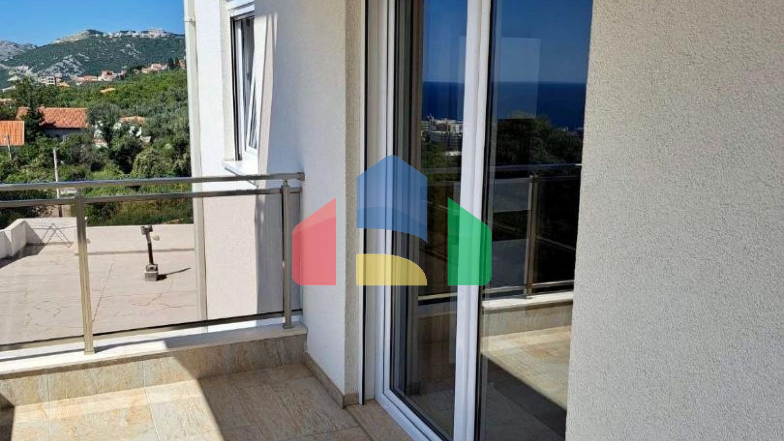 Квартира с 1 спальней в Добры воды с видом на море.