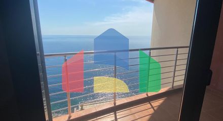 Пентхаус в комплексе на 1 линии Добра Вода