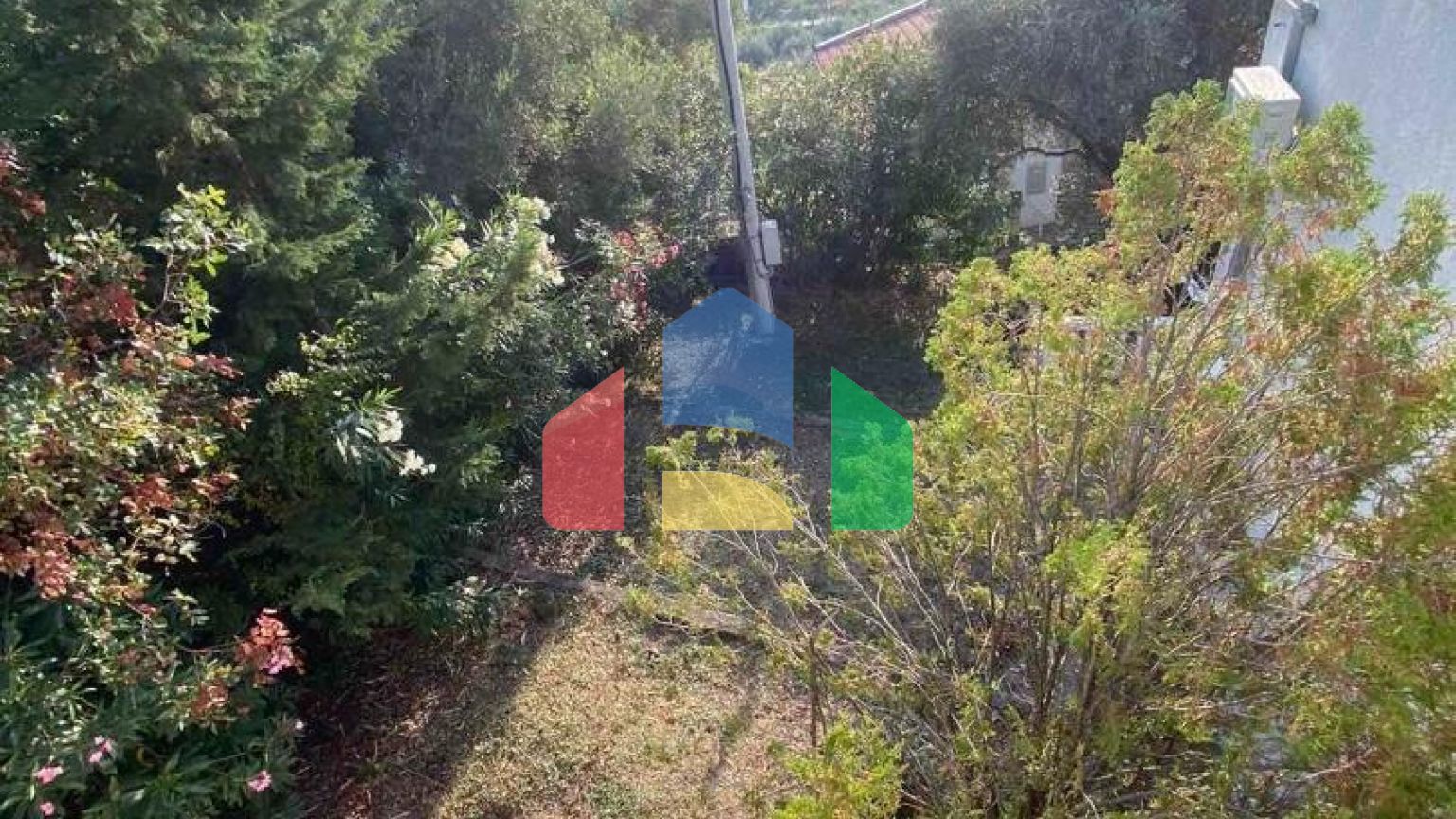 Дом с видом на море в 8 минутах ходьбы до пляжа в Добры Воды.