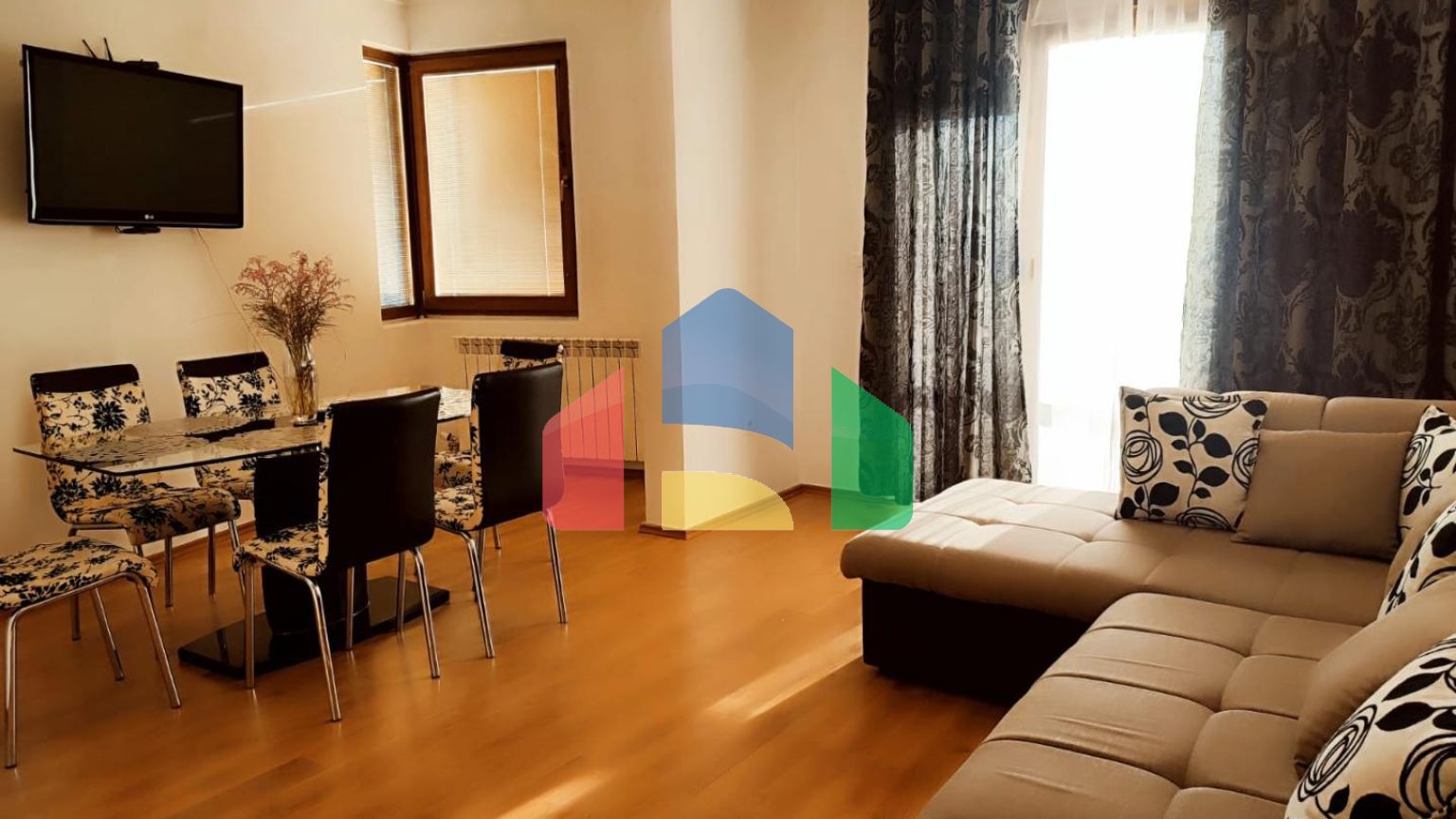 Квартира в Добра Вода в закрытом комплексе с бассейном