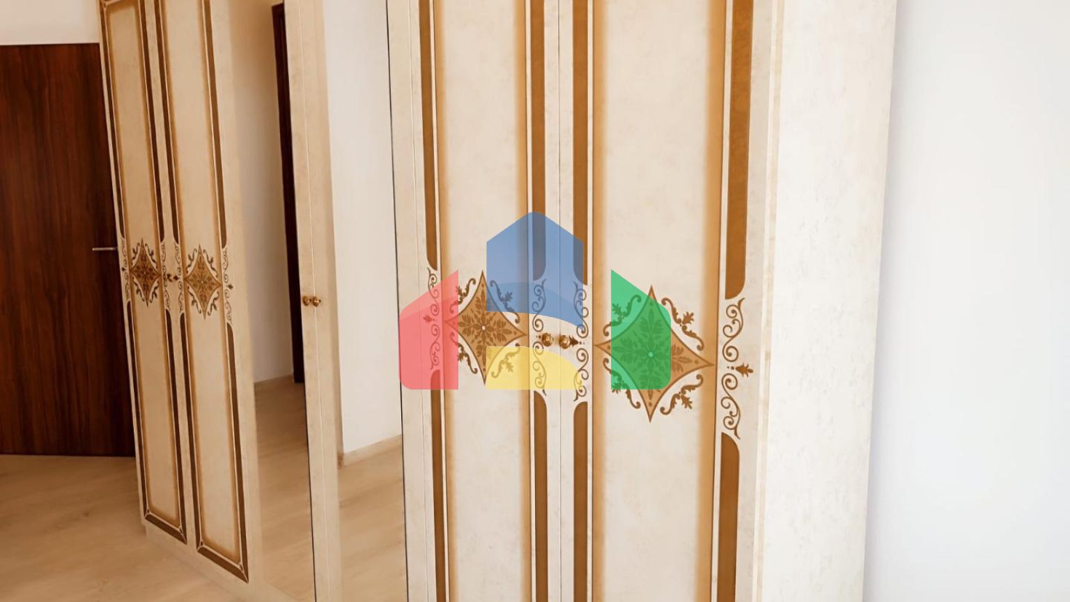 Квартира с паркингом в Добра Вода