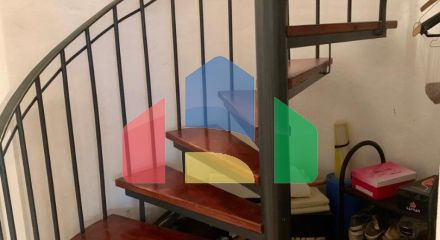 Просторный дом в Добры воды с панорамным видом на море, не далеко от пляжа. Просторный дом в Добры воды с панорамным видом на море, не далеко от пляжа.