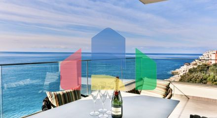 Комфортабельная квартира с 2 спальнями, в 4 звездочном апарт-отеле с бассейном, на берегу моря в Добры Воды.