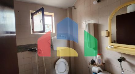 Two-storey house 180m2 for renovation with a large plot of land 600m2 in the village of Dobra Voda