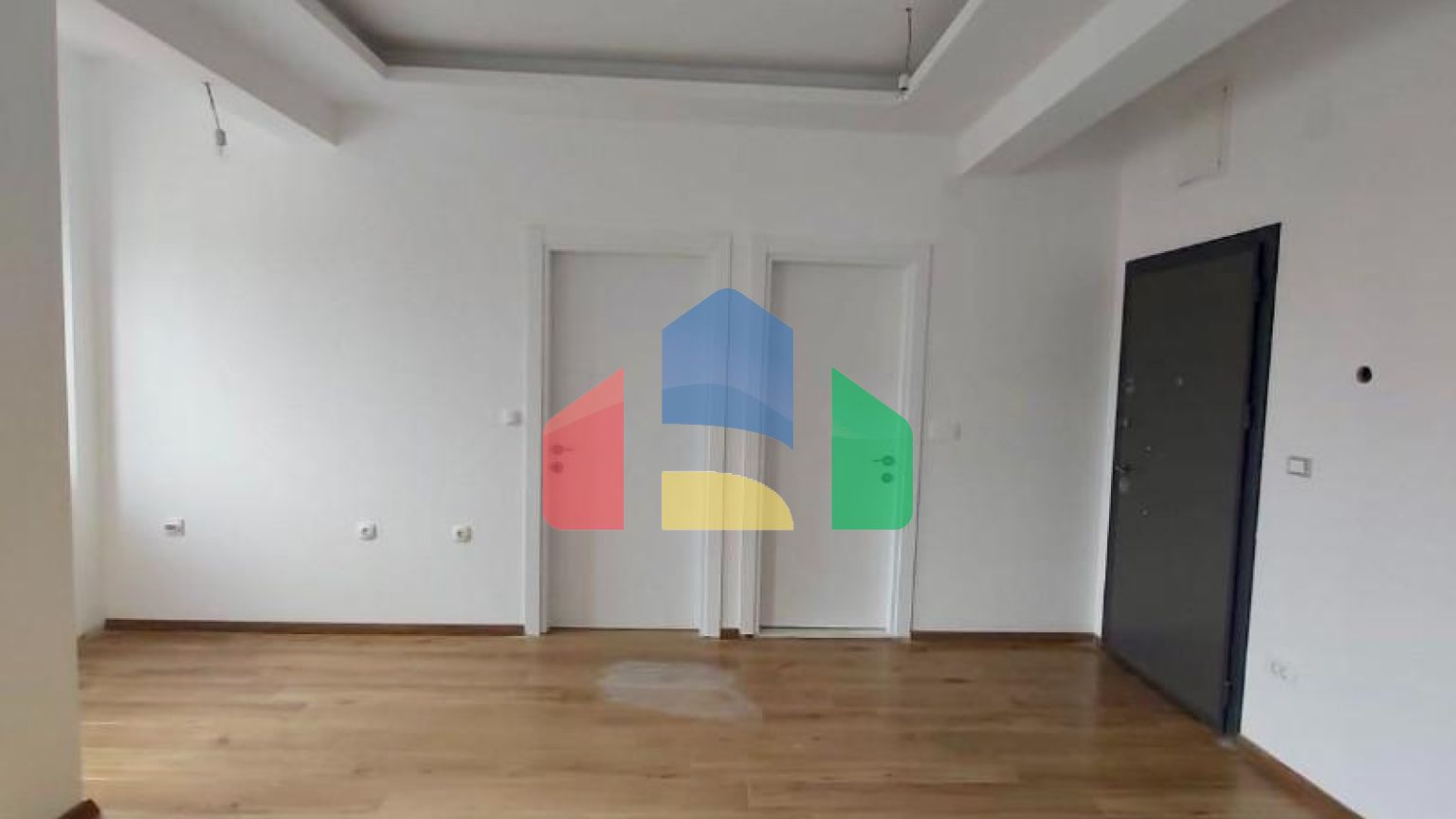 Квартира с 1 спальней, всего в 2 минутах от пляжа в Добры воды