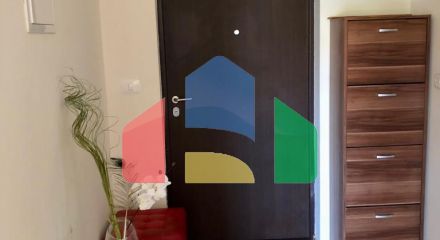 Апартаменты с двумя спальнями на первой линии моря в Добрых Водах