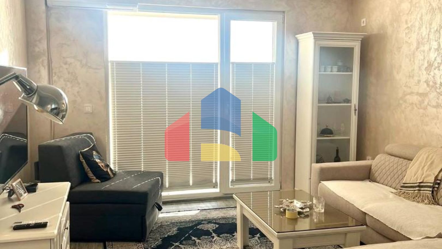 Квартира с 1 спальней и видом на море в доме с бассейном в Добры воды.