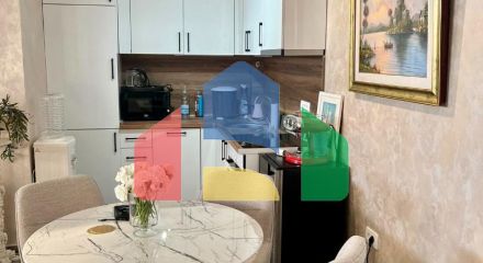 Квартира с 1 спальней и видом на море в доме с бассейном в Добры воды.