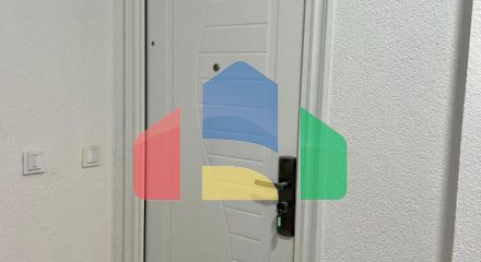 Квартира с 1 спальней и видом на море в доме с бассейном в Добры воды.