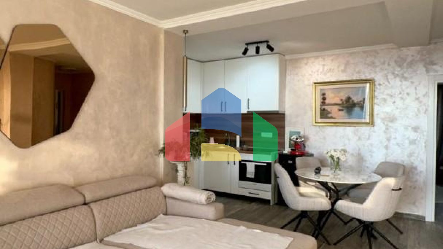 Квартира с 1 спальней и видом на море в доме с бассейном в Добры воды.