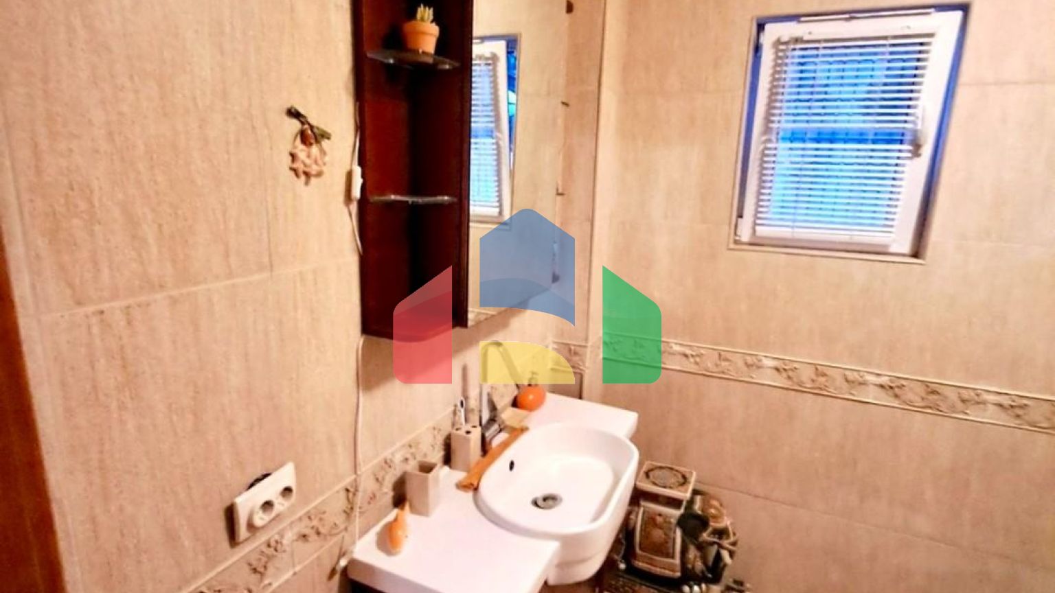 Дом с панорамным видом на море в Добры Воды