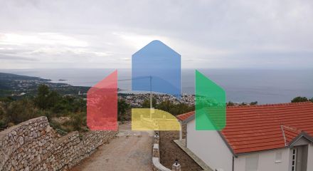 Offered for sale is a non-urbanized plot of land in Dobrye Vody with panoramic sea views.