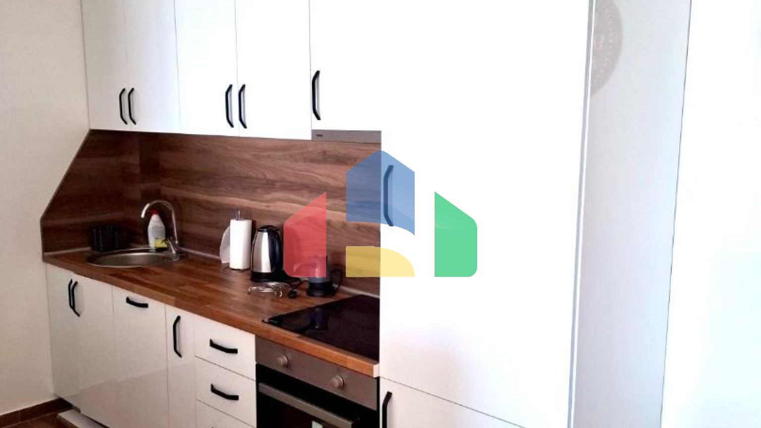 Квартира с 1 спальней и видом на море в Добры Воды - 113.000 евро