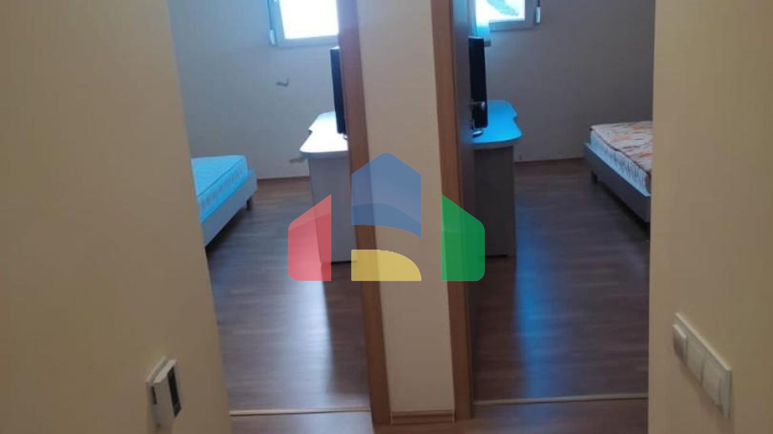 Предлагается к продаже квартира с 3-мя спальнями в Добрых Водах.