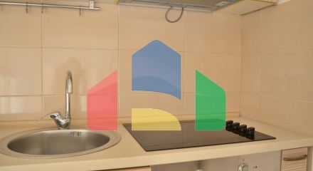 Квартира с 2 спальнями в Добра Вода на первой линии с бассейном