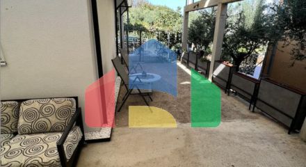 Предлагается к продаже Дом в Добра Воде ниже магистрали. Предлагается к продаже Дом в Добра Воде ниже магистрали.