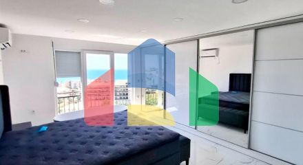 Apartment with 3 bedrooms and sea views in Dobry Voda