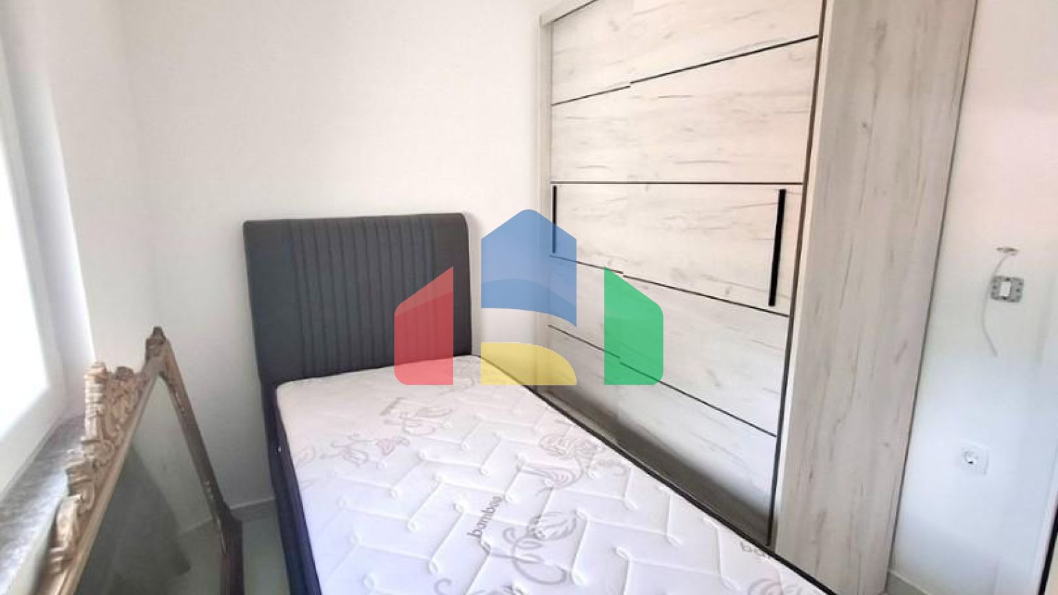 Квартира с 3 спальнями и видом на море в Добры воды