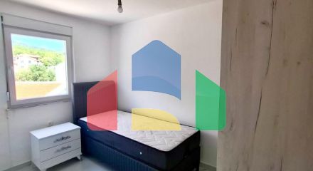 Квартира с 3 спальнями и видом на море в Добры воды