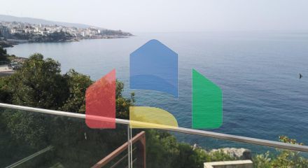 Квартира студия, на первой линии в туристическом поселке Добра Вода.