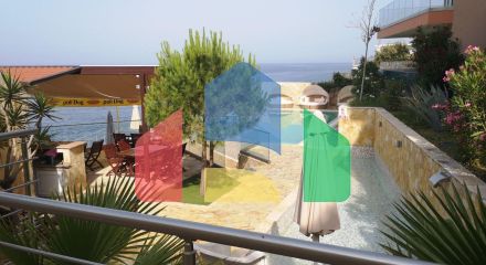 Квартира студия, на первой линии в туристическом поселке Добра Вода.