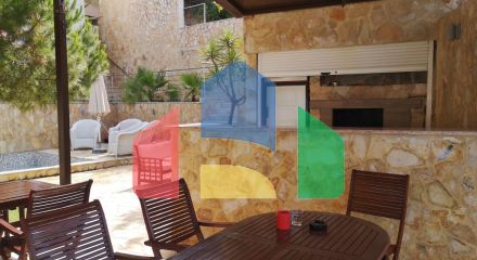 Квартира студия, на первой линии в туристическом поселке Добра Вода.