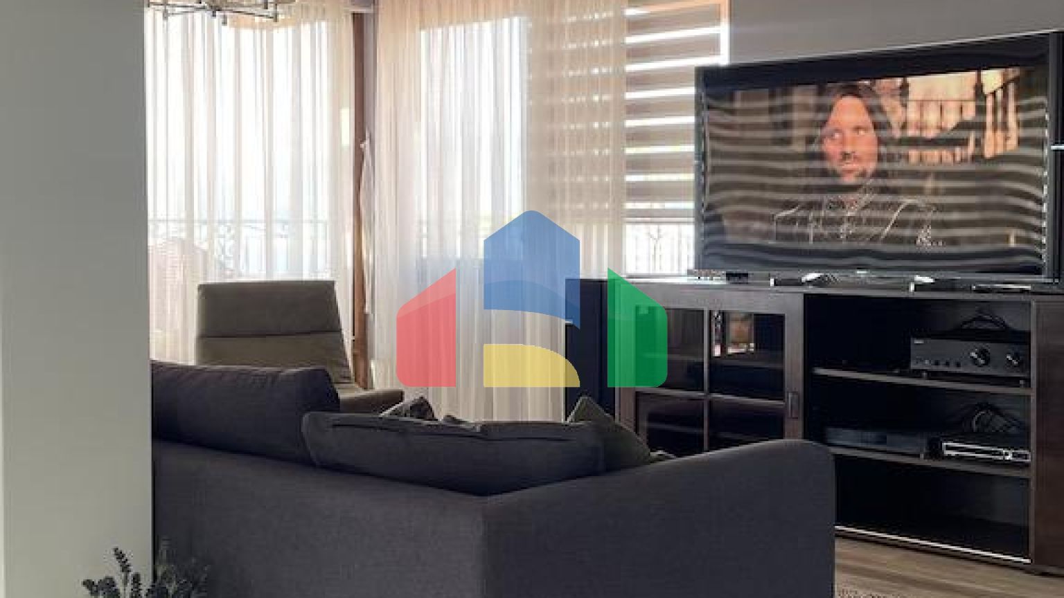 Продажа видовой квартиры площадью 222 м2 Черногория, Бар, Добры Воды