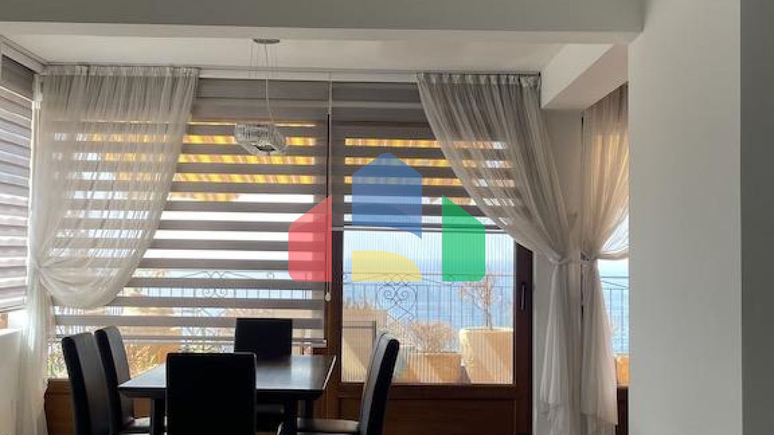 Продажа видовой квартиры площадью 222 м2 Черногория, Бар, Добры Воды