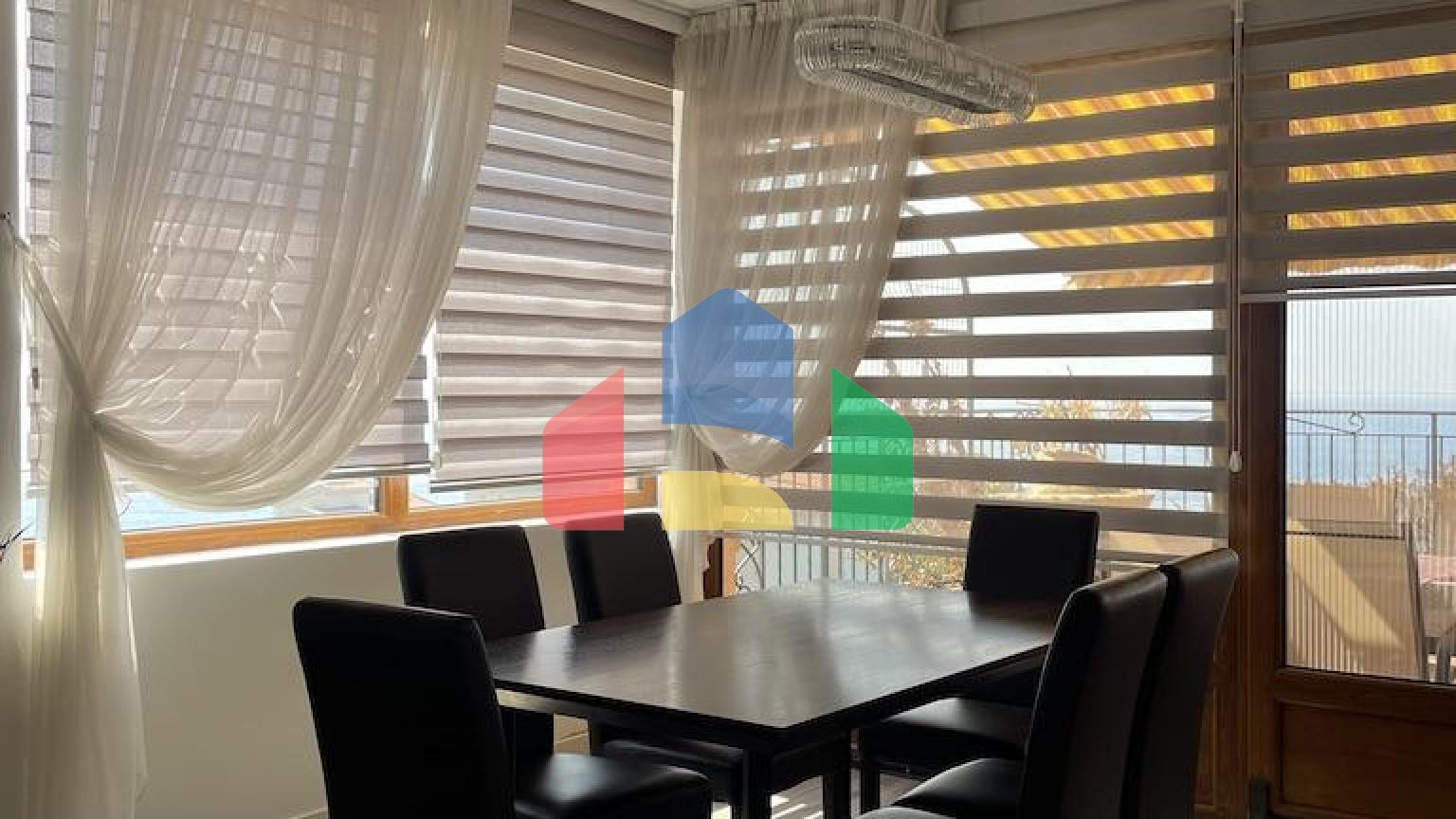 Продажа видовой квартиры площадью 222 м2 Черногория, Бар, Добры Воды