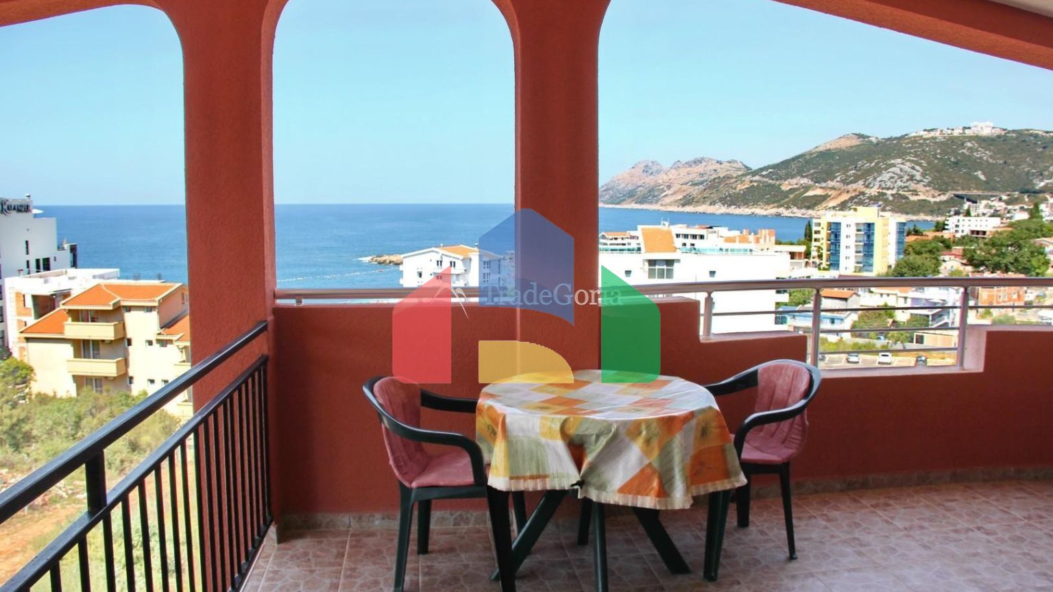 Срочная продажа отеля в курортном поселке Добра Вода