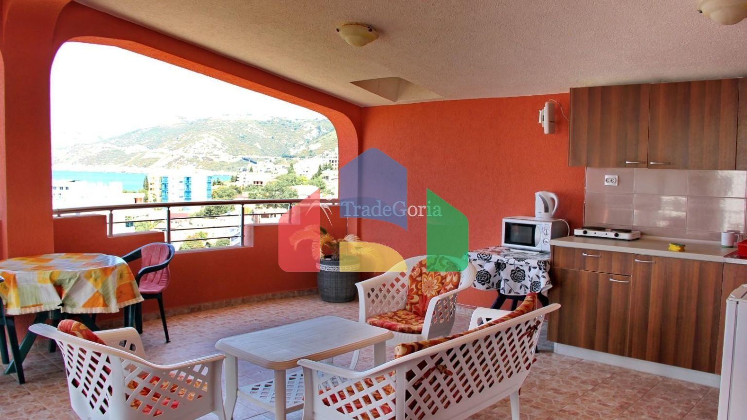 Срочная продажа отеля в курортном поселке Добра Вода