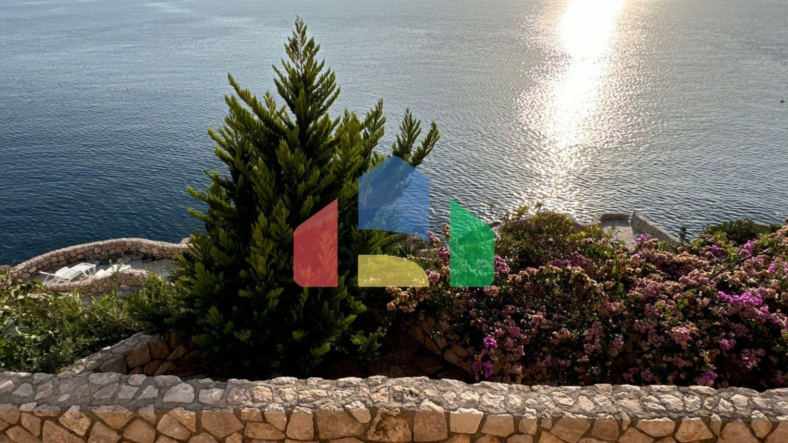 Квартира на первой линии в комплексе “Свети Лука”, Добра Вода