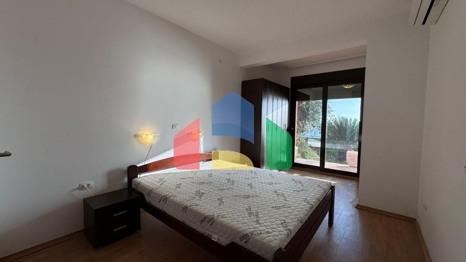 Квартира на первой линии в комплексе “Свети Лука”, Добра Вода