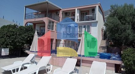 Предлагается к продаже вилла в Добрых Водах с бассейном.