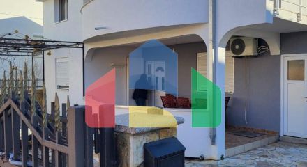 Дом в Добра Вода для жизни и сдачи в аренду Дом в Добра Вода для жизни и сдачи в аренду