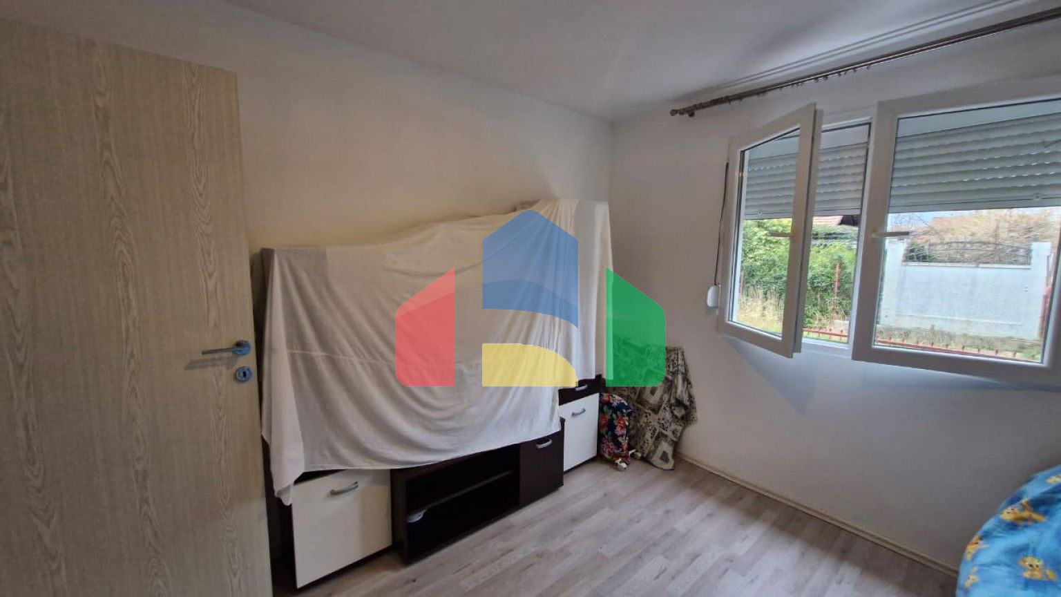 Продается уютный одноэтажный дом в туристическом поселке Добра Вода, готов к проживанию.