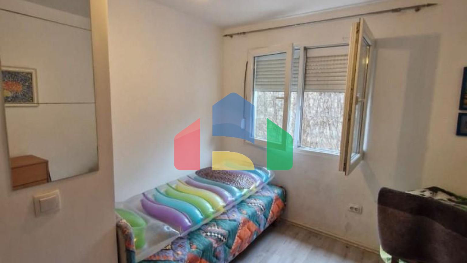 Продается уютный одноэтажный дом в туристическом поселке Добра Вода, готов к проживанию.