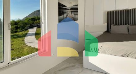 Современная вилла с бассейном, панорамным видом на море и большим садом в Добры Воды, Барская Ривьера.