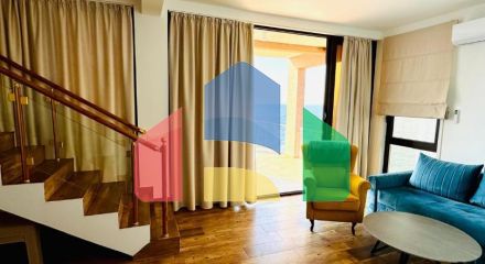 Вилла на первой береговой линии с собственным пляжем и бассейном