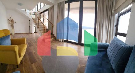 Вилла на первой береговой линии с собственным пляжем и бассейном