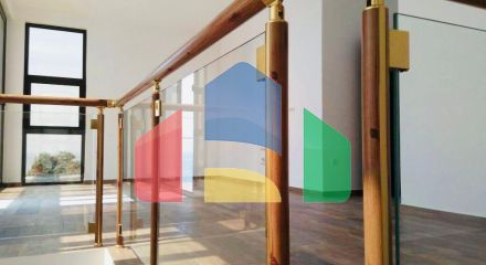 Вилла на первой береговой линии с собственным пляжем и бассейном