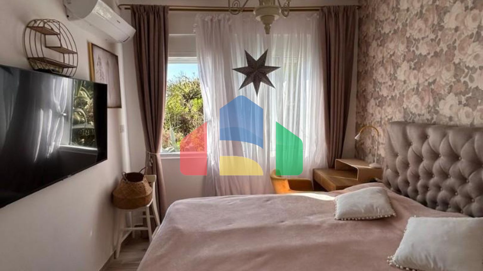 Уникальная возможность приобрести квартиру в комплексе Your Home на первой линии моря.