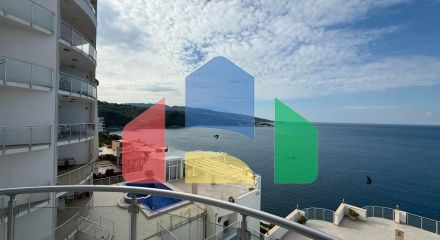 Квартира с 2 спальнями на первой линии в посёлке Добра Вода