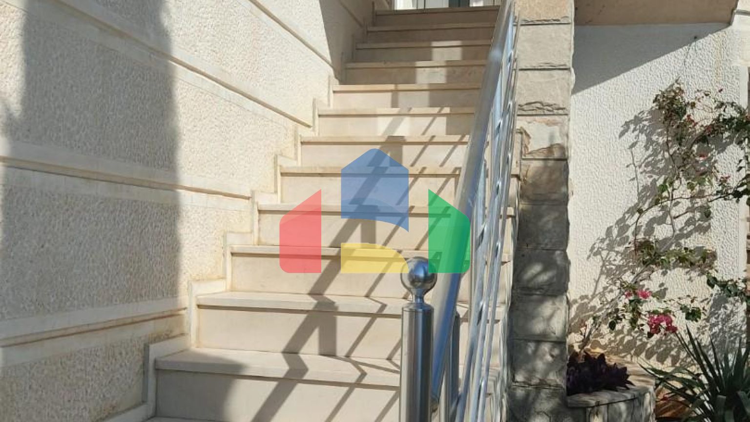 Дом с видом на море в Добрых Водах на 3 квартиры