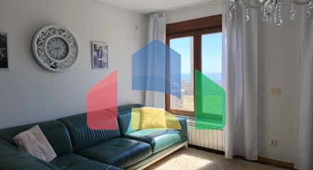 Продажа большой квартиры с 2 гаражными местами в Добрых Водах