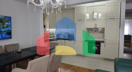 Продажа большой квартиры с 2 гаражными местами в Добрых Водах