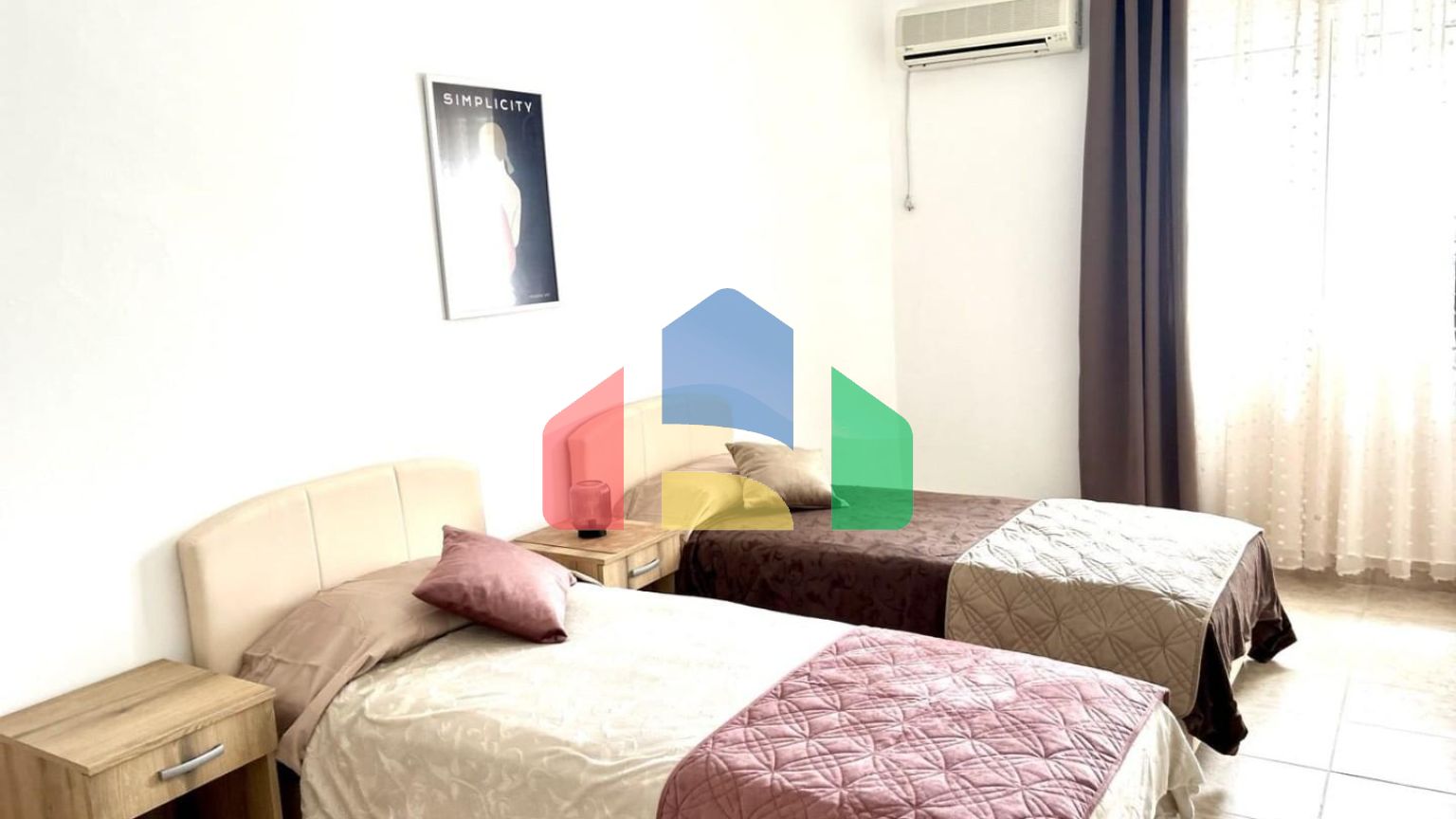 Мини отель в Добры Воды на отличной локации не далеко от пляжа с видом на море.