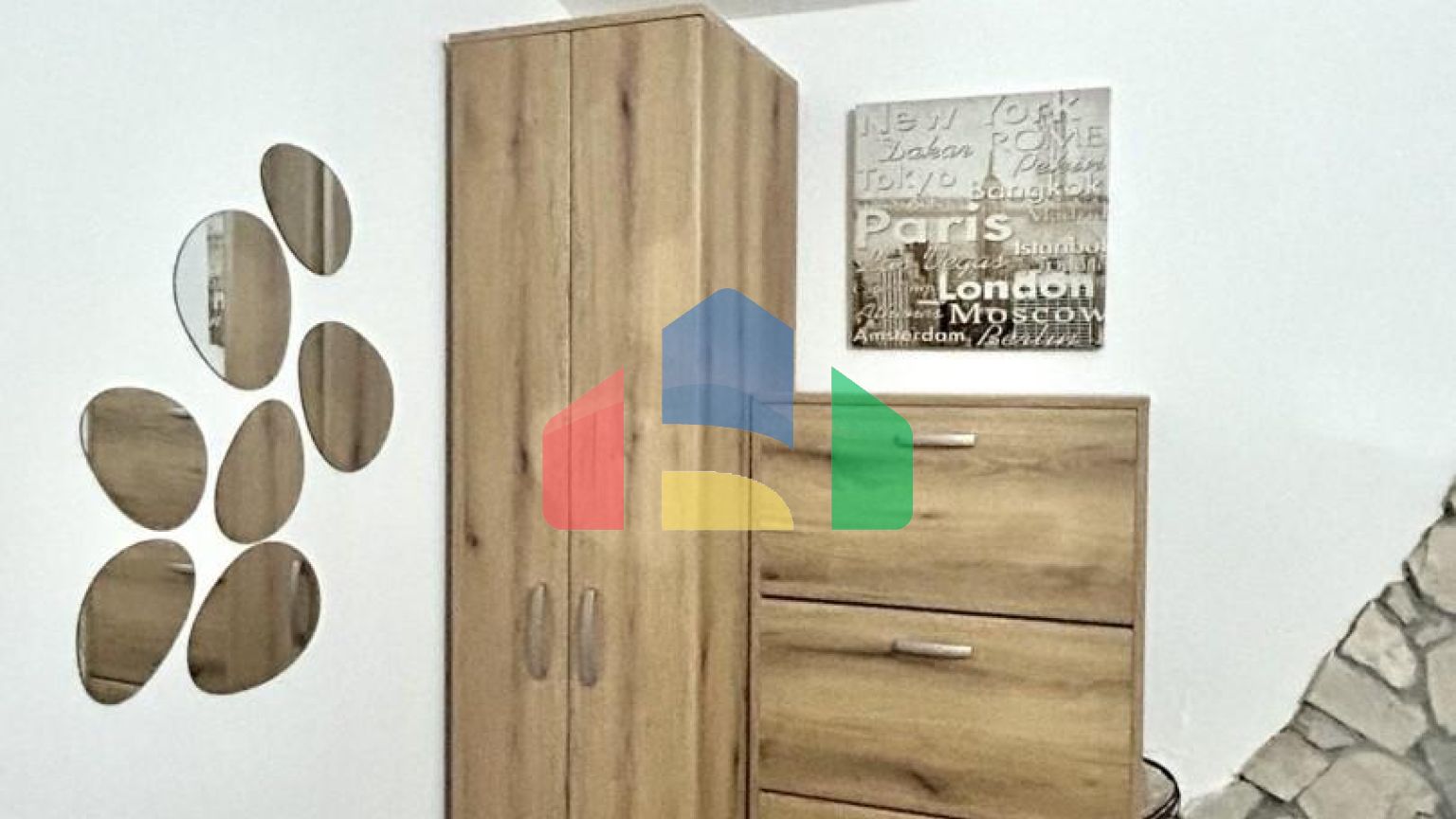 Мини отель в Добры Воды на отличной локации не далеко от пляжа с видом на море.