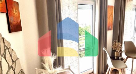 Мини отель в Добры Воды на отличной локации не далеко от пляжа с видом на море. Мини отель в Добры Воды на отличной локации не далеко от пляжа с видом на море.